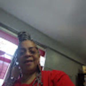 Meet your Posher, Catherine